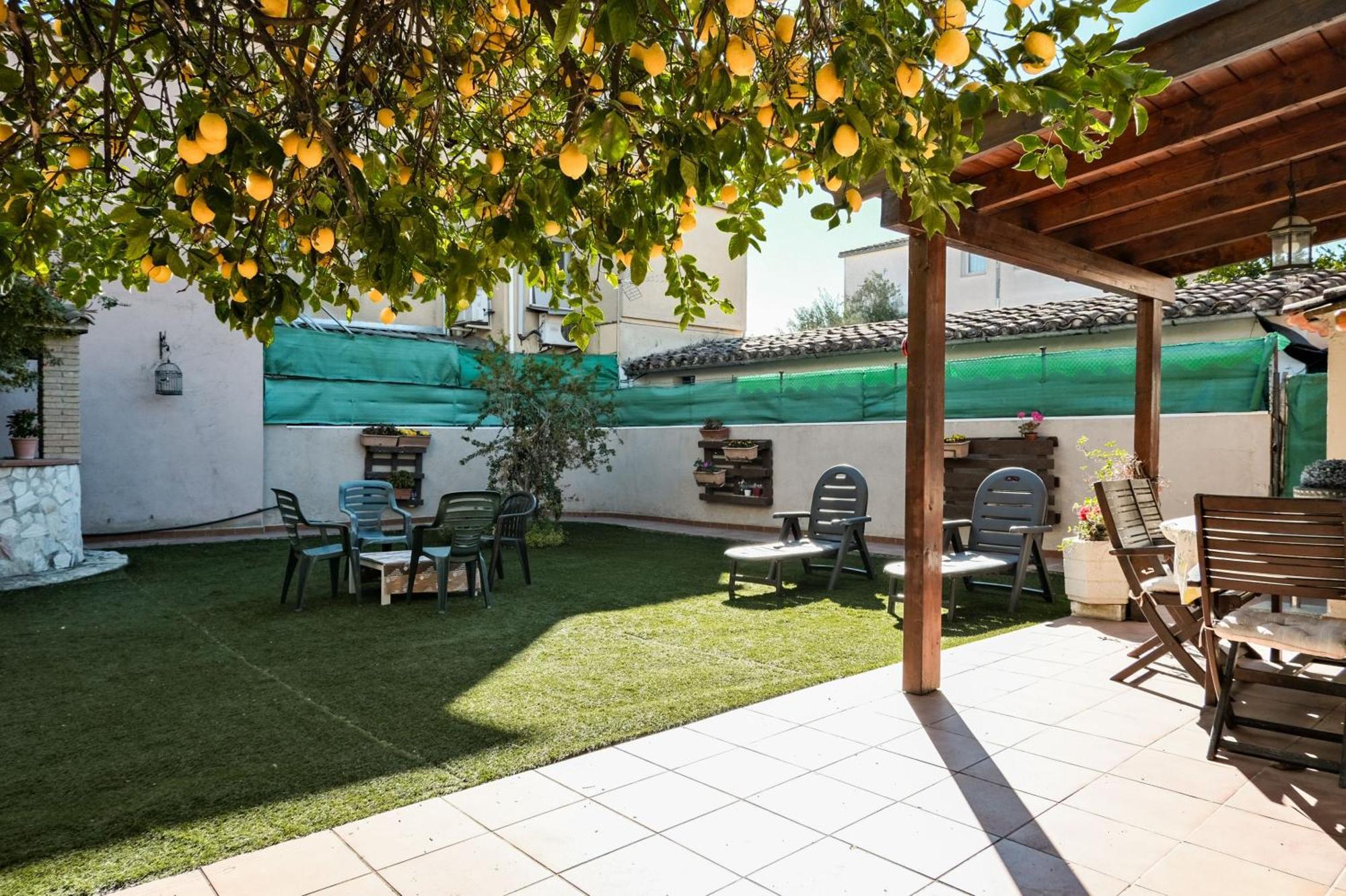 Cals Avis Casa Con Jardin En Casa de Férias Banyoles
